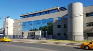Millonario fraude tributario: Involucrado con orden de arresto comparece voluntariamente en Curicó