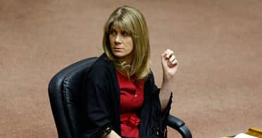 Senadora Rincón denuncia que Gobierno rebajará presupuesto del Maule en $4.500 millones