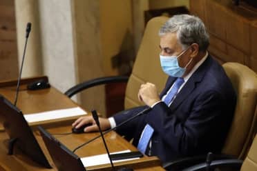 Diputado Celso Morales pide al gobierno ley corta para que enfermos terminales retiren fondos de pensiones
