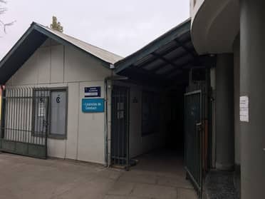 Brote de Covid-19 en edificio de Dirección de Tránsito de Curicó obligó a su cierre temporal