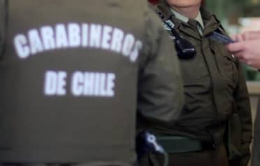 Carabineros detiene a delincuente por robo con violencia en Sagrada Familia