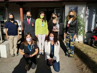 Mujeres fueron homenajeadas por municipio curicano en su Día Internacional