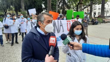 Estudiantes de Medicina de la UTalca se manifestaron por falta de prácticas y convenios con recintos de salud