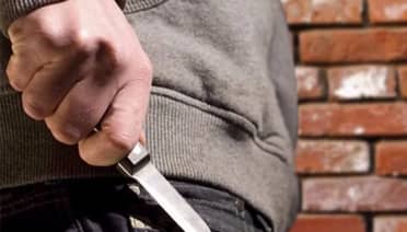 Hombre quedó en estado grave tras ser atacado con un cuchillo en Curicó