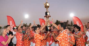 América de Temuco se tituló campeón nacional categoría 45 años en Molina
