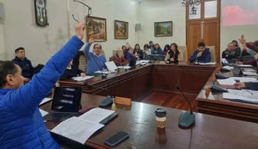 Concejo municipal de Curicó aprueba recursos para instituciones y deportistas