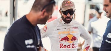 "Chaleco" López gana la novena etapa del Dakar en categoría SSV