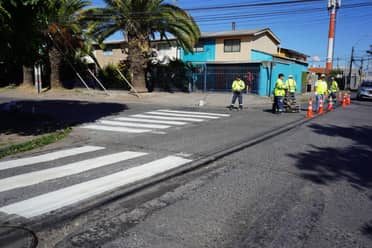 Continúan trabajos de demarcación vial en distintos puntos de Curicó