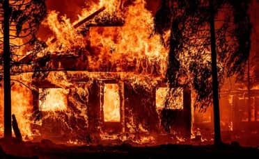 Condenan a 8 años de cárcel a hombre que incendió la casa de su primo en Pelluhue
