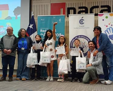 Municipio de Curicó realizó premiación del concurso Pinceles de Cambio 2024