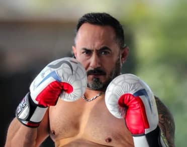 Luchadores curicanos listos para el Champion Fighter 2025 en Santiago