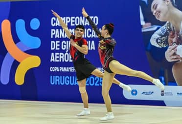 Bastián Palomera y Nicol Baier logran histórico triunfo para Chile en gimnasia aeróbica