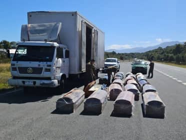 Hallan más de 4 kilos de marihuana oculta en ataúdes en la Carretera Austral