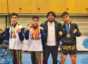 Academia Kamikaze de Lontué logra histórica clasificación al sudamericano de Kickboxing