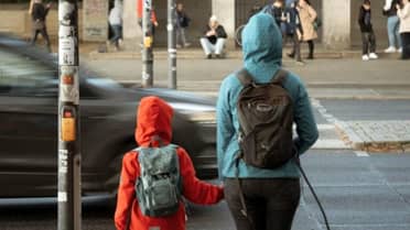 Migraciones denuncia posible tráfico de menores haitianos en Chile