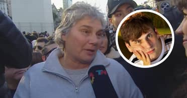 Madre de Gaspi se emociona en homenaje a su hijo en Argentina: "Se fue envuelto de amor"