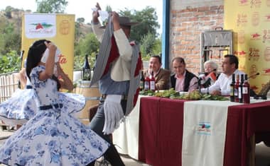 Fiesta de la Chicha comienza a llenar los vasos y encender las parrillas