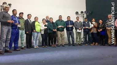 Municipalidad de Maule entregó recursos del FONDEVE