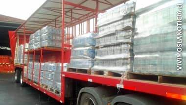 Donan hidratación para voluntarios y damnificados por incendios forestales