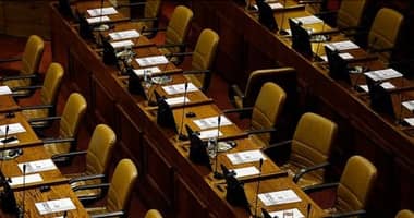 Senado atribuye "error computacional" a exceso en pago de sueldos de funcionarios
