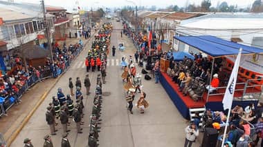 [FOTOS] Bomberos realizó impecable desfile provincial en Teno