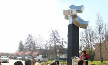 Nueva obra se suma al Parque de las Esculturas de la UTalca
