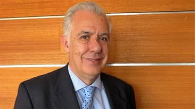 Experto propone adoptar modelo semipresidencialista en Chile