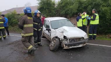 Familia se accidentó en denominada “curva de la muerte” camino a Sarmiento