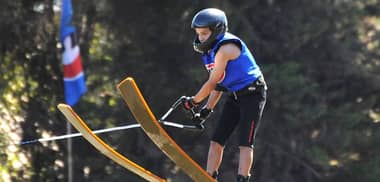 Esquiador náutico talquino de 13 años batió récord de Chile junior de salto