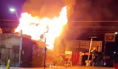 Incendio destruyó caseta ferroviaria “Curicó Norte”