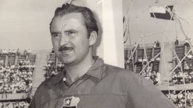 Mindep honra a Sergio Livingstone a 100 años de su natalicio