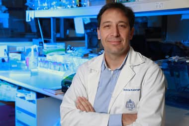 Científicos chilenos trabajan en vacuna contra el coronavirus: podría estar para dos meses más