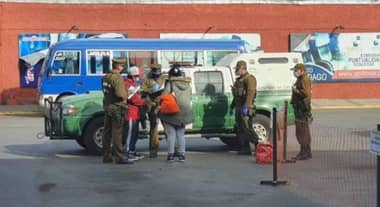 Hombre detenido en Terminal de Curicó por COVID-19 visitó a su madre de 80 años y falsificó salvoconducto