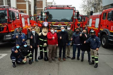 Asume la nueva directiva regional de Bomberos en el Maule