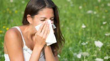 ACHS entregó recomendaciones para identificar una alergia en primavera