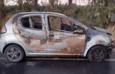 Campaña solidaria para persona cuyo auto resultó quemado tras ayudar en incendio forestal