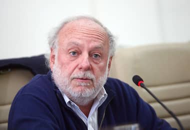 Exconcejal Mario Undurraga presentó su candidatura a consejero constitucional