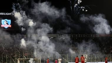 Hincha de Colo Colo muere tras ser apuñalado en las afueras del Estadio Monumental