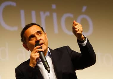 Alcalde sostiene que faltan más propuestas por parte de los candidatos al cargo