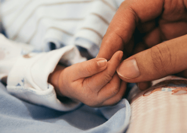 Fallecen siamesas que esperaban operación para ser separadas
