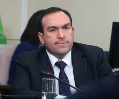 Diputado Donoso presentó proyecto para endurecer sanciones por uso de estacionamientos para personas con discapacidad
