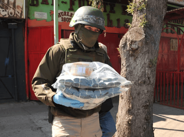 Detenidos cinco carabineros implicados en robo a bodega de Brinks en Rancagua