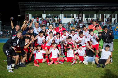 Parral se coronó campeón nacional del fútbol rural Sub 17 en Cauquenes
