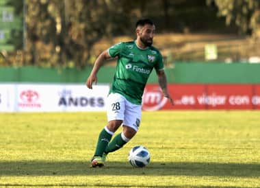 Johan Fuentes será el último refuerzo de Curicó Unido