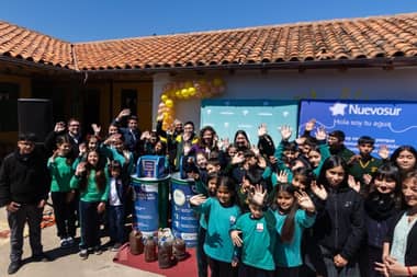 Vichuquén toma la sartén por el mango y se suma al reciclaje de aceite usado