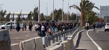 Gobernador de Arica denuncia "descontrol" por devoluciones de migrantes desde Perú