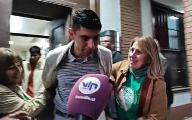 Defensa de excarabinero que dejó ciega a Fabiola Campillai solicitó indulto presidencial