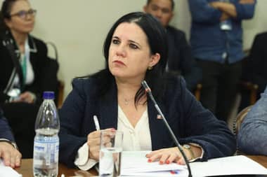Ofensiva contra la Contraloría: Steinert apela fallo y parlamentarios acusan "excesos" del ente fiscalizador
