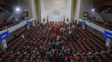 Gobierno ingresa proyecto para Bono de $30 mil por Hijo con suma urgencia