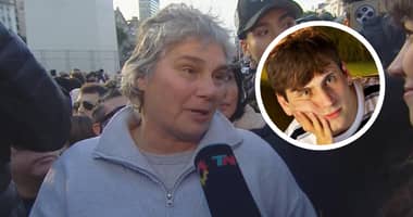 Madre de Gaspi se emociona en homenaje a su hijo en Argentina: "Se fue envuelto de amor"